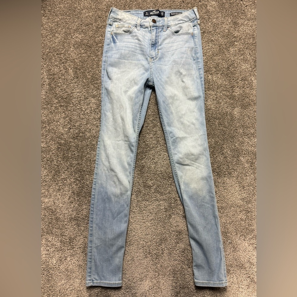 Women’s Hollister High Rise Super Skinny Light Blue Jeans (1S W25 L28)